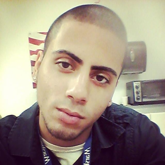 Meet your Posher, Steven - Picture 1 of 1